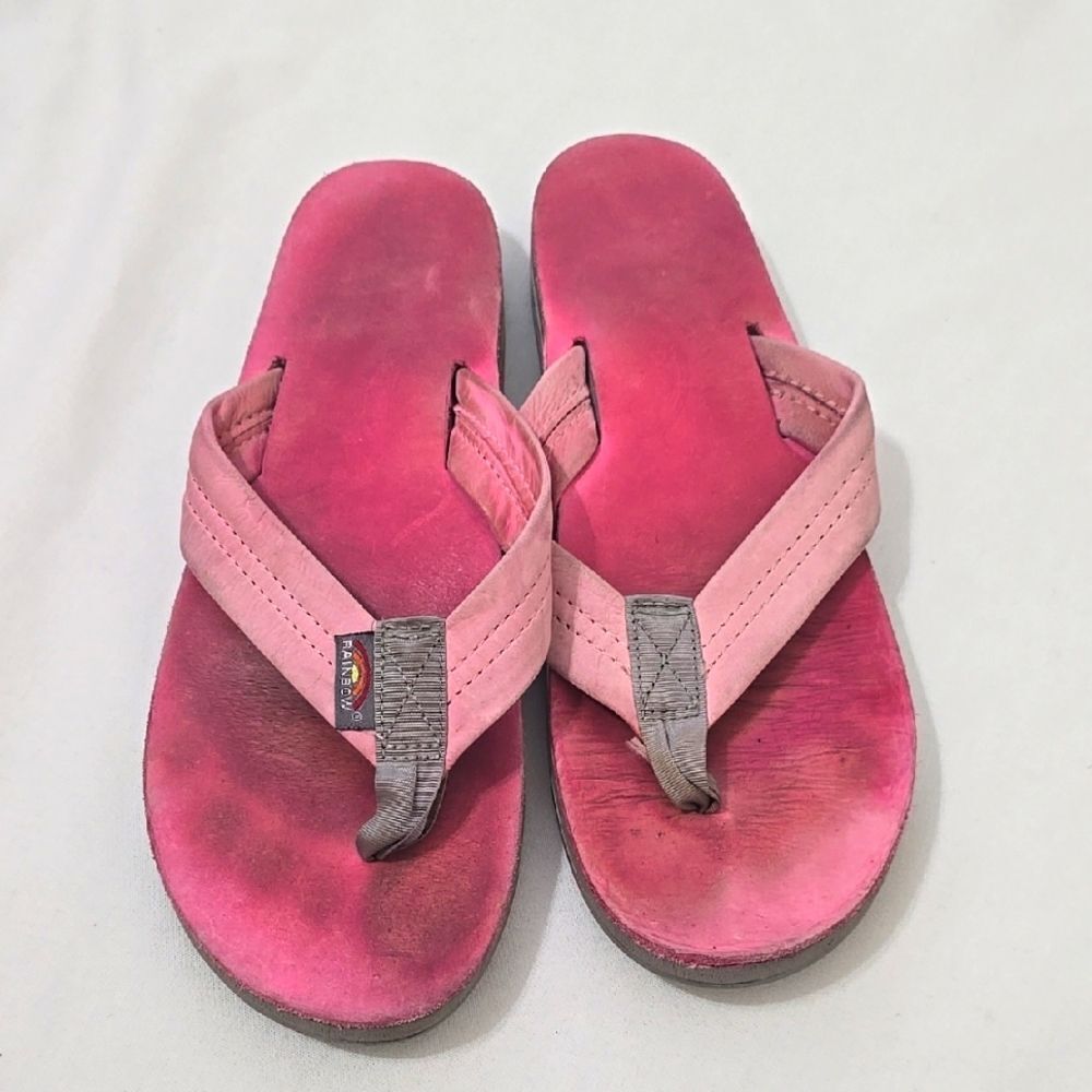 RAINBOW Pink Flip Flops 9.5 (Missonh, See Measurements)